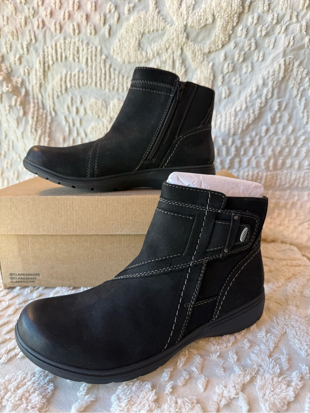 Clarks Black Women's Ankle Boots with Side Zip and Stitch Detail 704